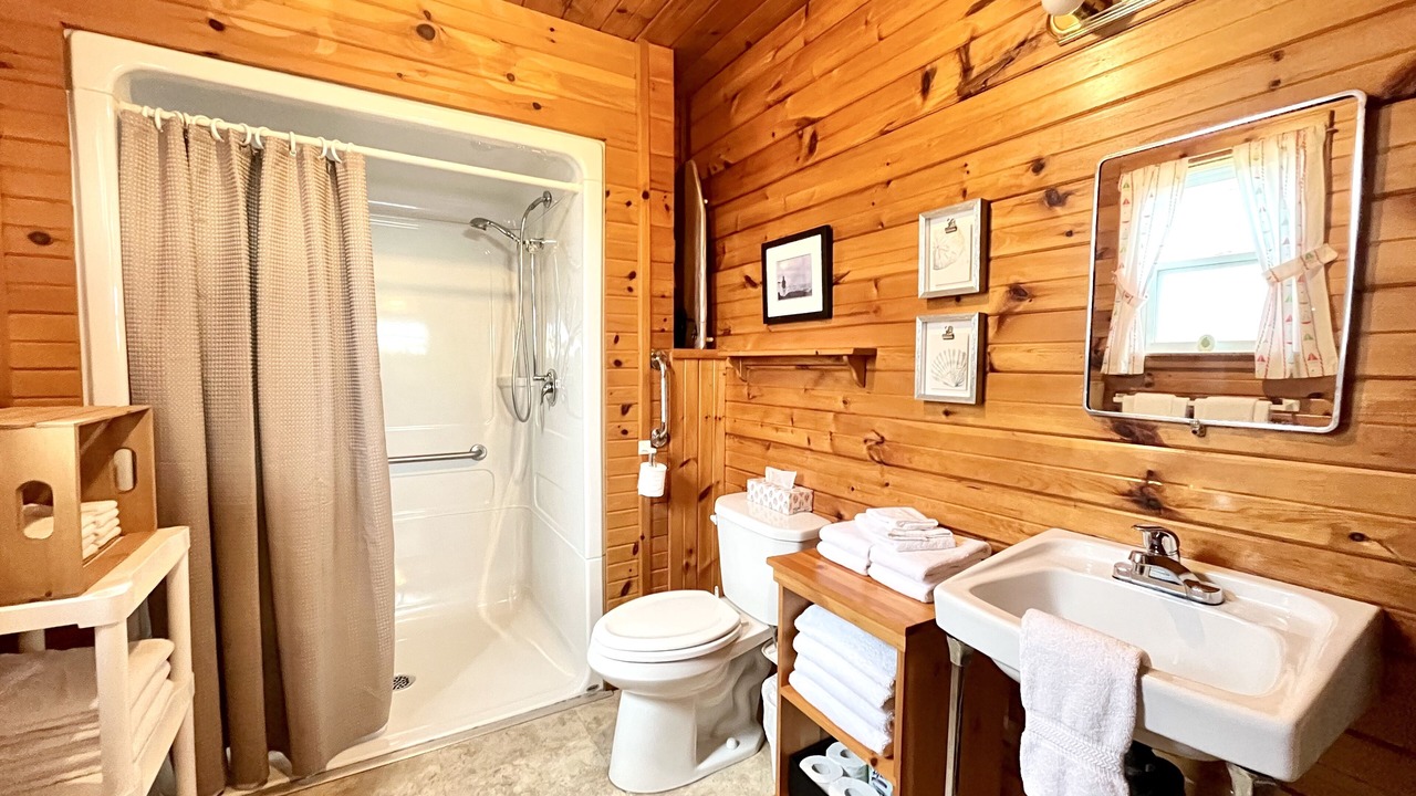 Photo of Bathroom in Port George