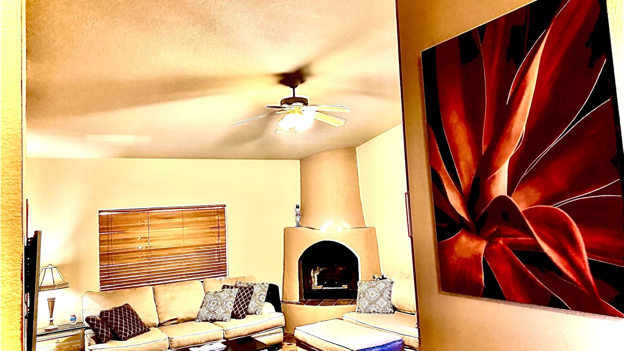 Photo of Livingroom in Mesilla Park