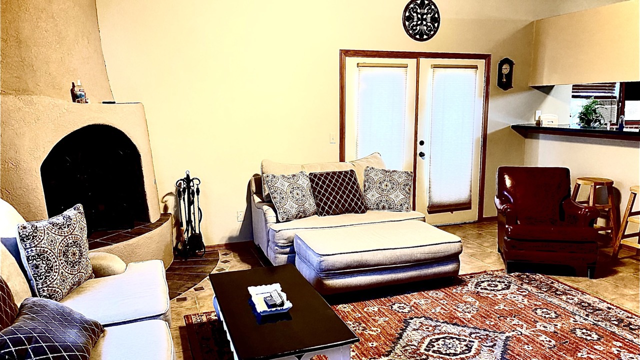 Photo of Livingroom in Mesilla Park