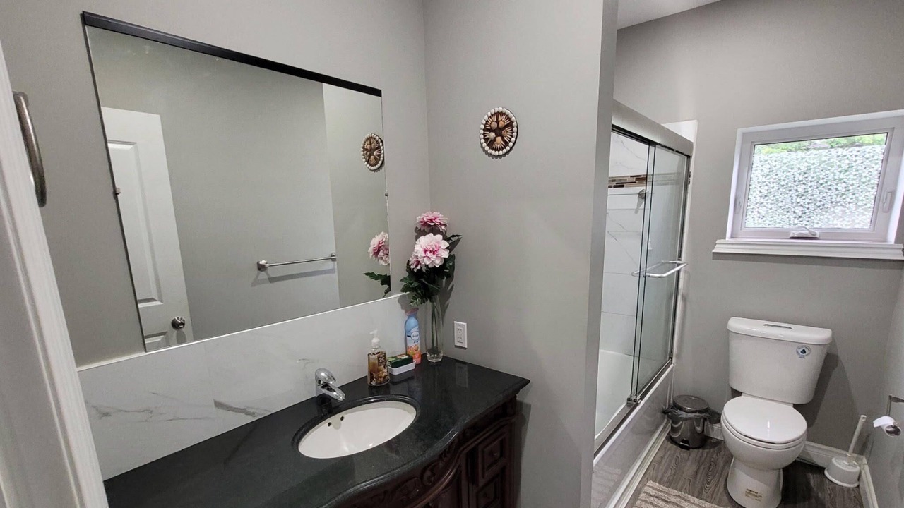Photo of Bathroom in Virgil