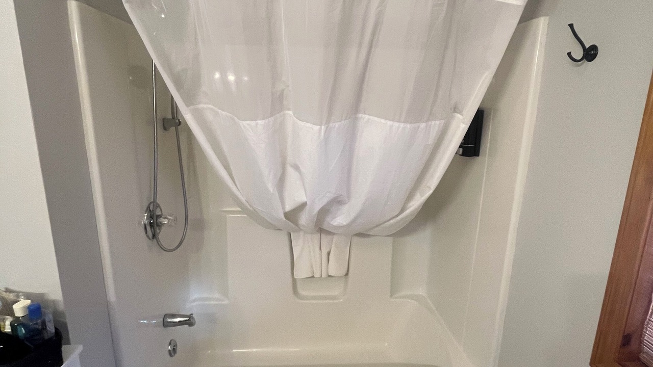Photo of Bathroom in Golden