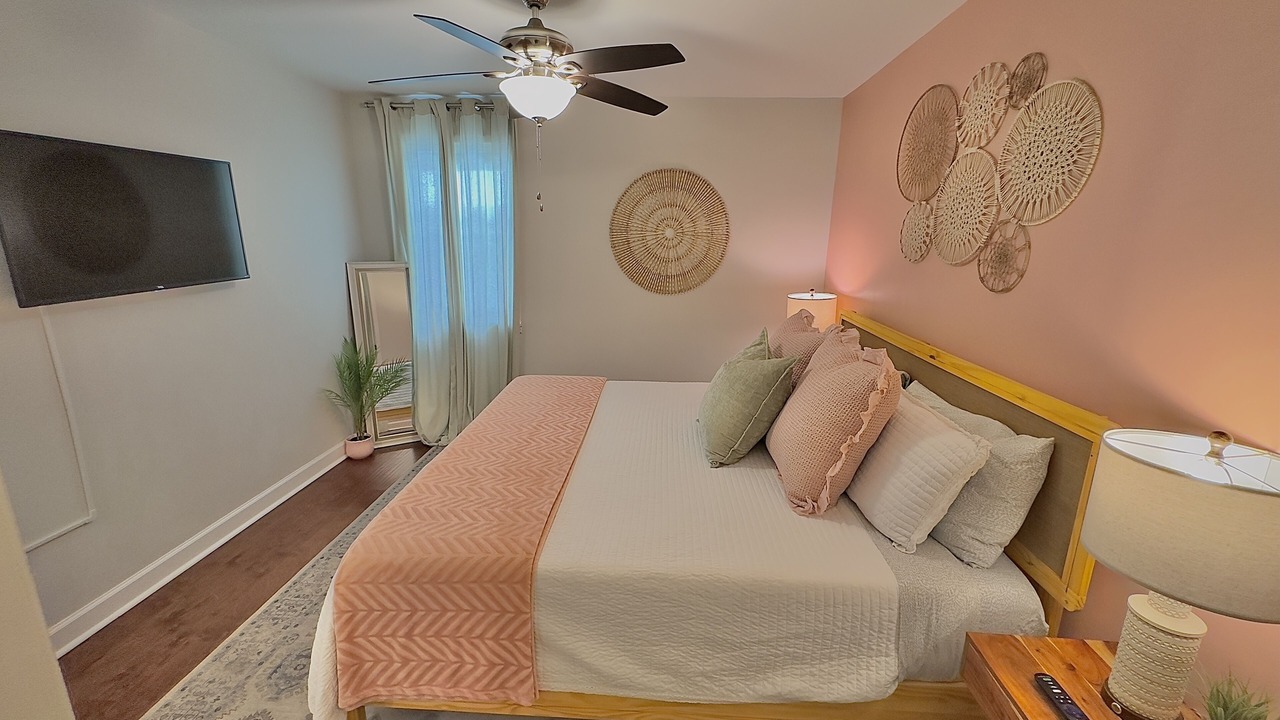 Photo of Bedroom in East Memphis