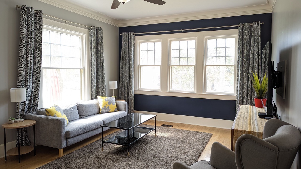 Photo of Livingroom in Triangle State