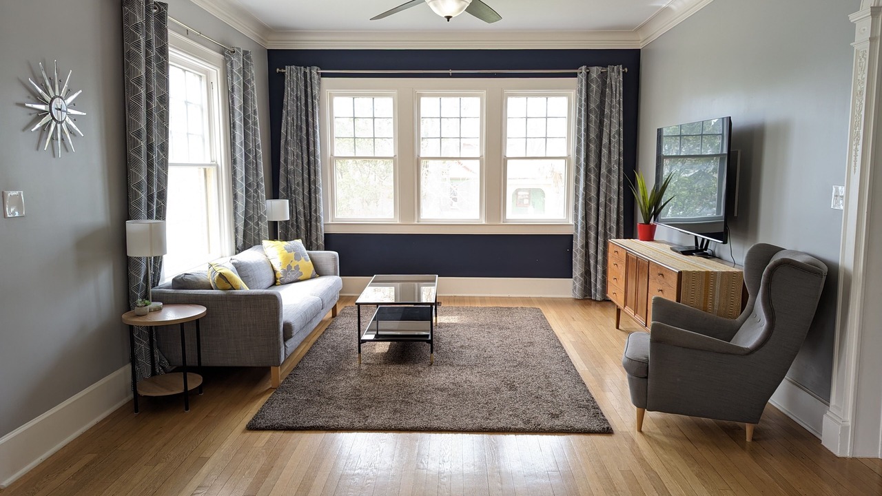 Photo of Livingroom in Triangle State