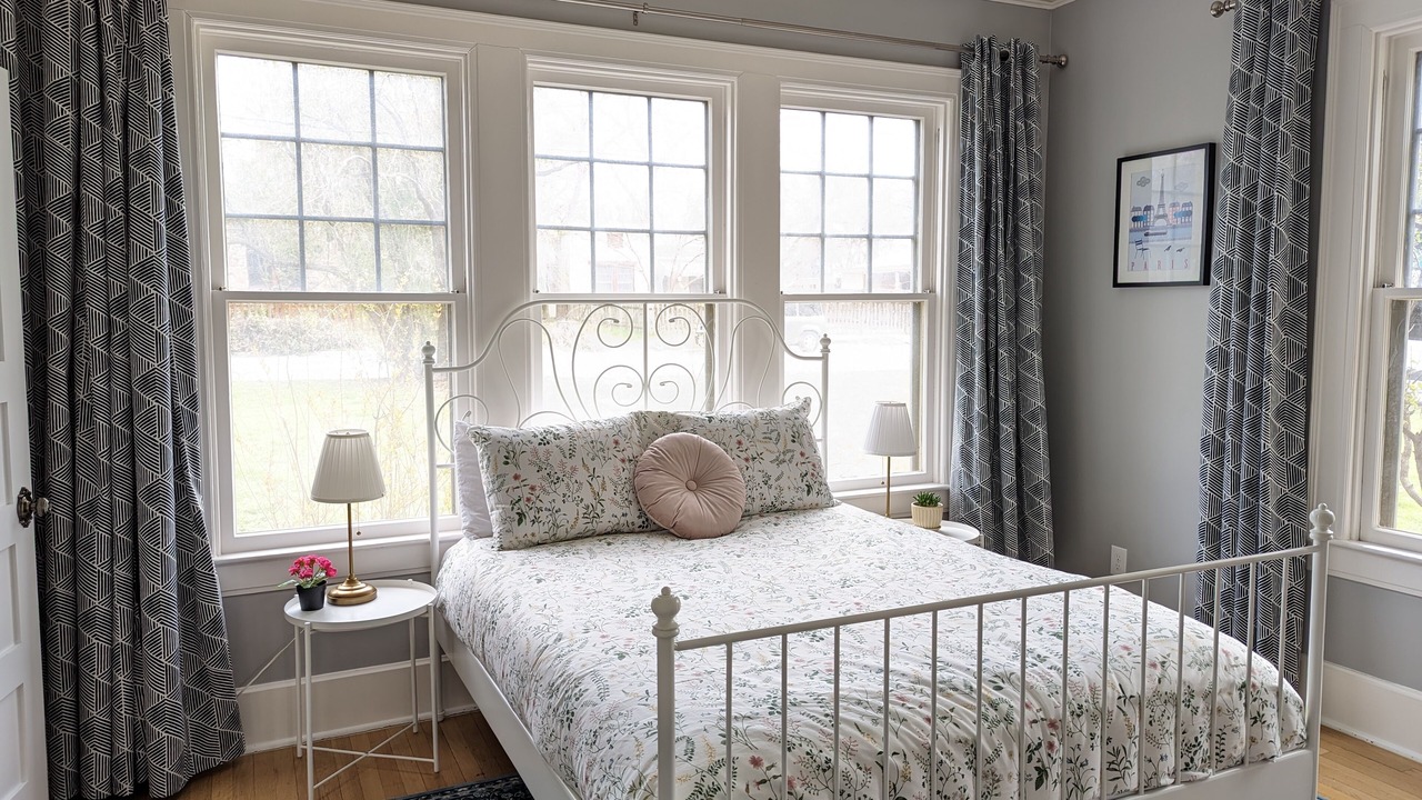 Photo of Bedroom in Triangle State