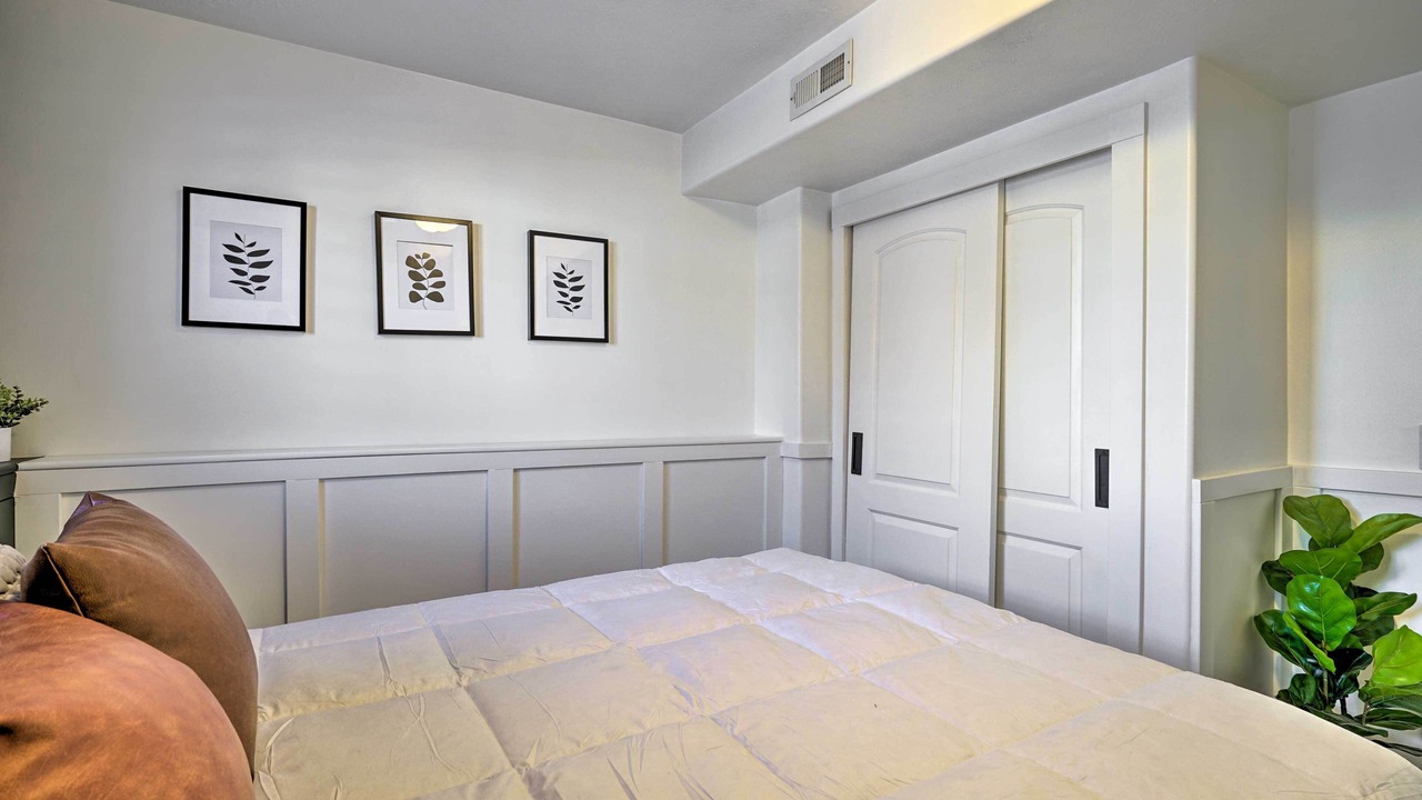 Photo of Bedroom in Woods Cross