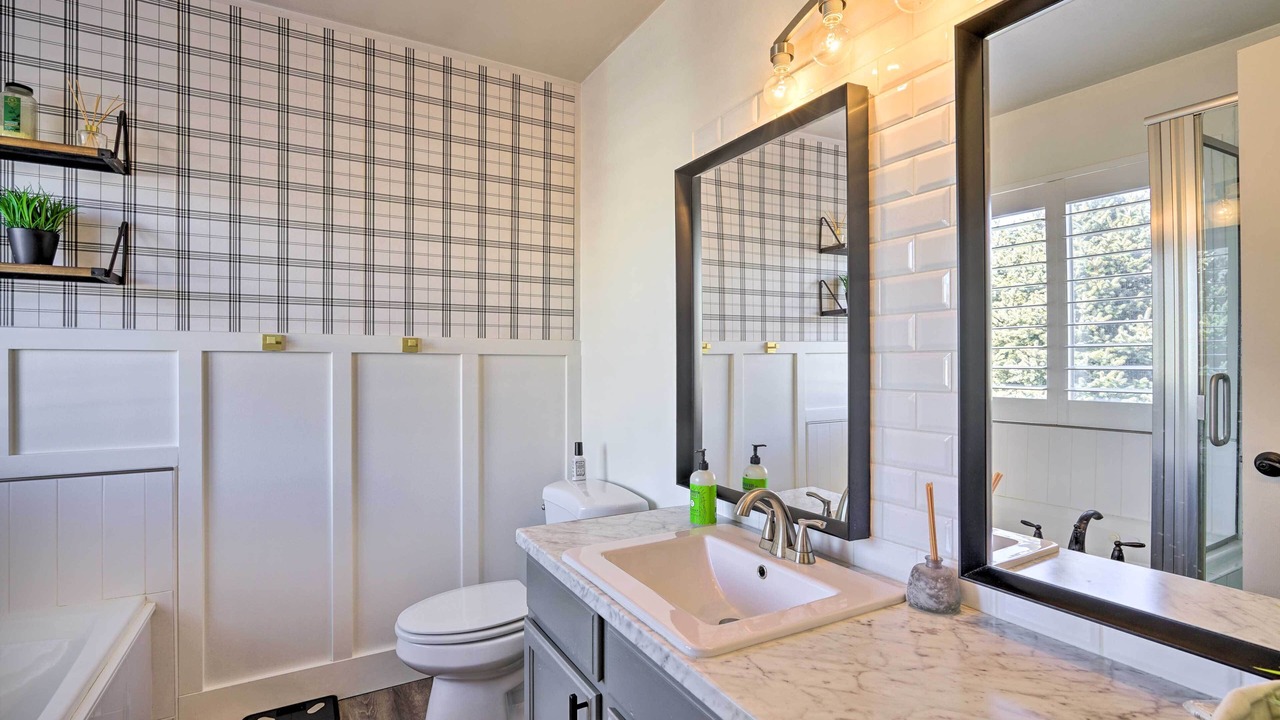 Photo of Bathroom in Woods Cross