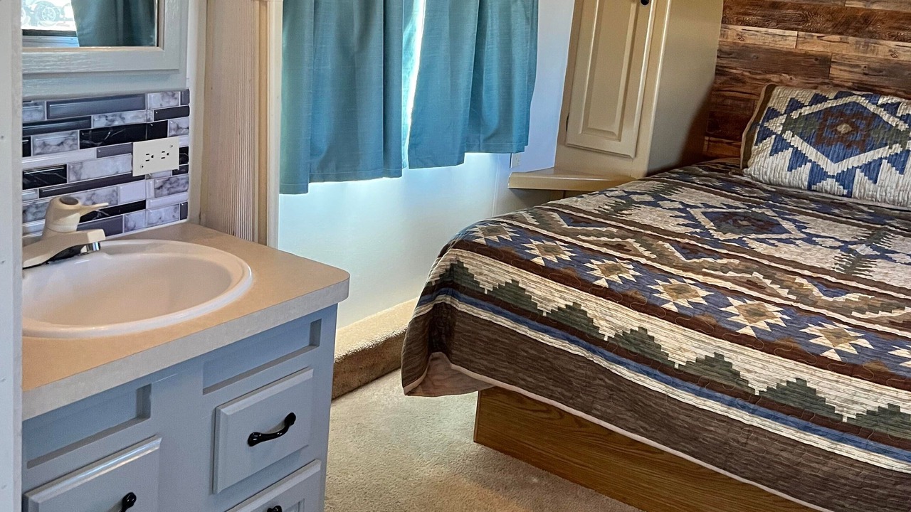Photo of Bedroom in McNeal