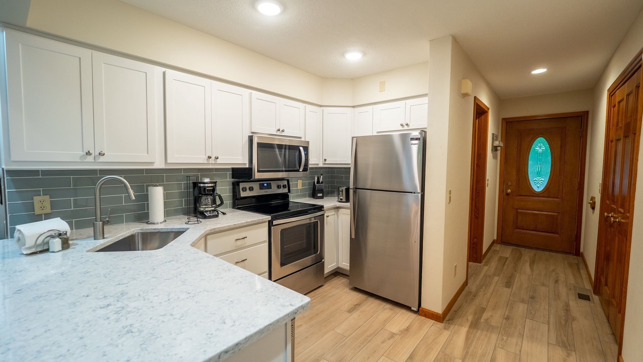 Photo of Kitchen in Canadian Lakes