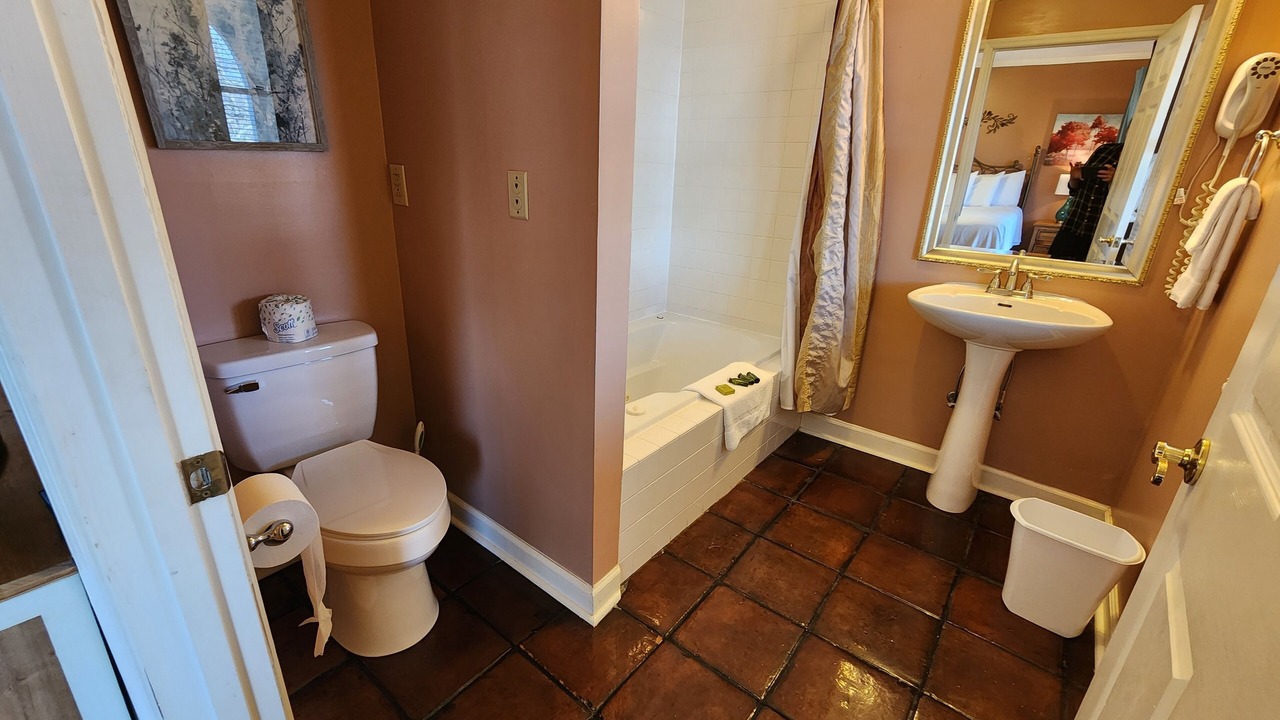 Photo of Bathroom in Lookout Valley Neighborhood Association