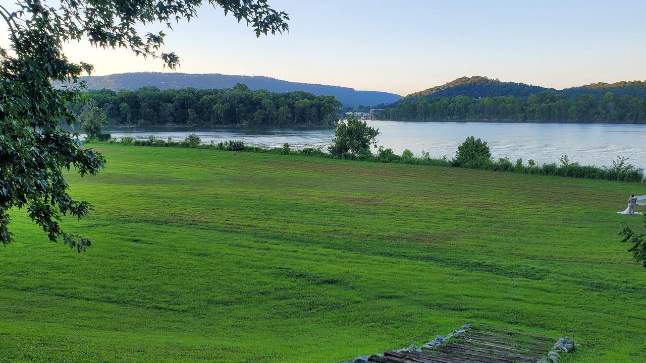Photo of Outdoor in Lookout Valley Neighborhood Association