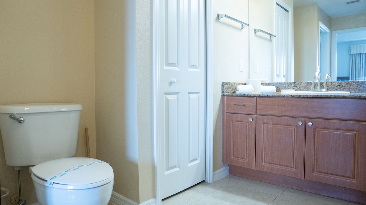 Photo of Bathroom in Florida Center