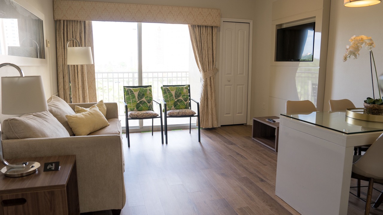 Photo of Livingroom in Florida Center