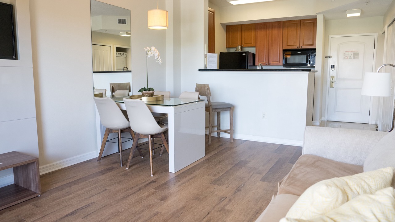 Photo of Livingroom in Florida Center