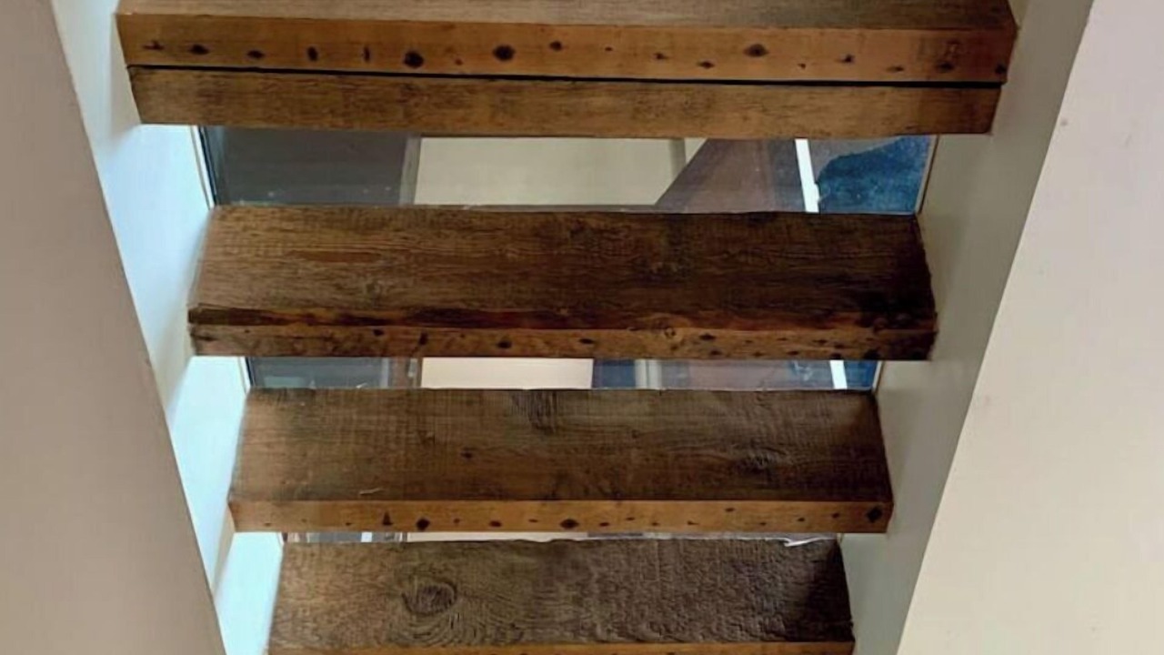 Photo of Others in Revin