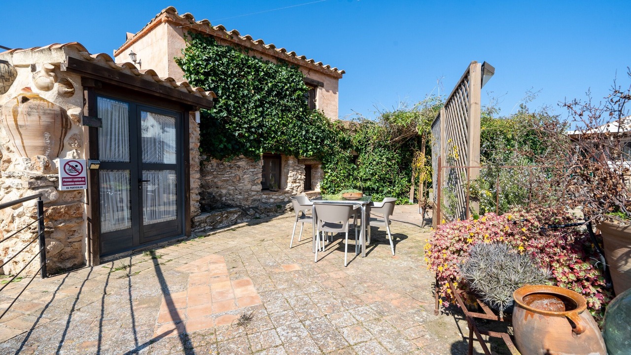 Photo of Outdoor in El Perello