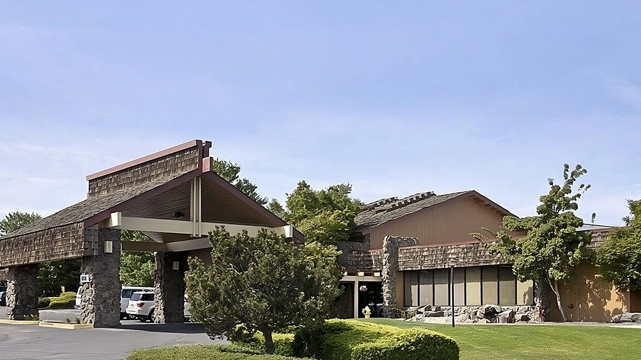 Photo of Outdoor in Tri-Cities