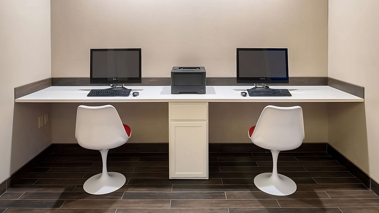 Photo of Others in Tri-Cities