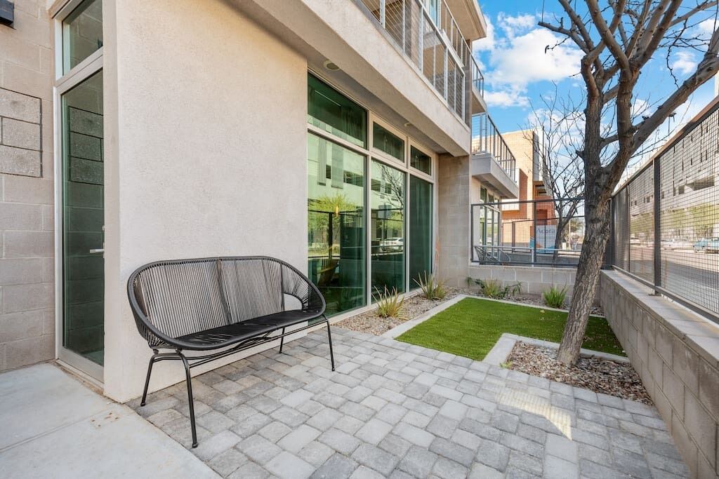 Photo of Patio Balcony in Riverside