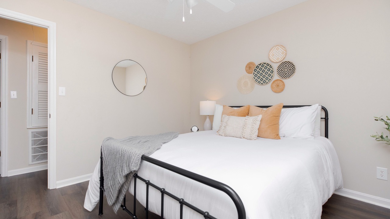 Photo of Others in Perry