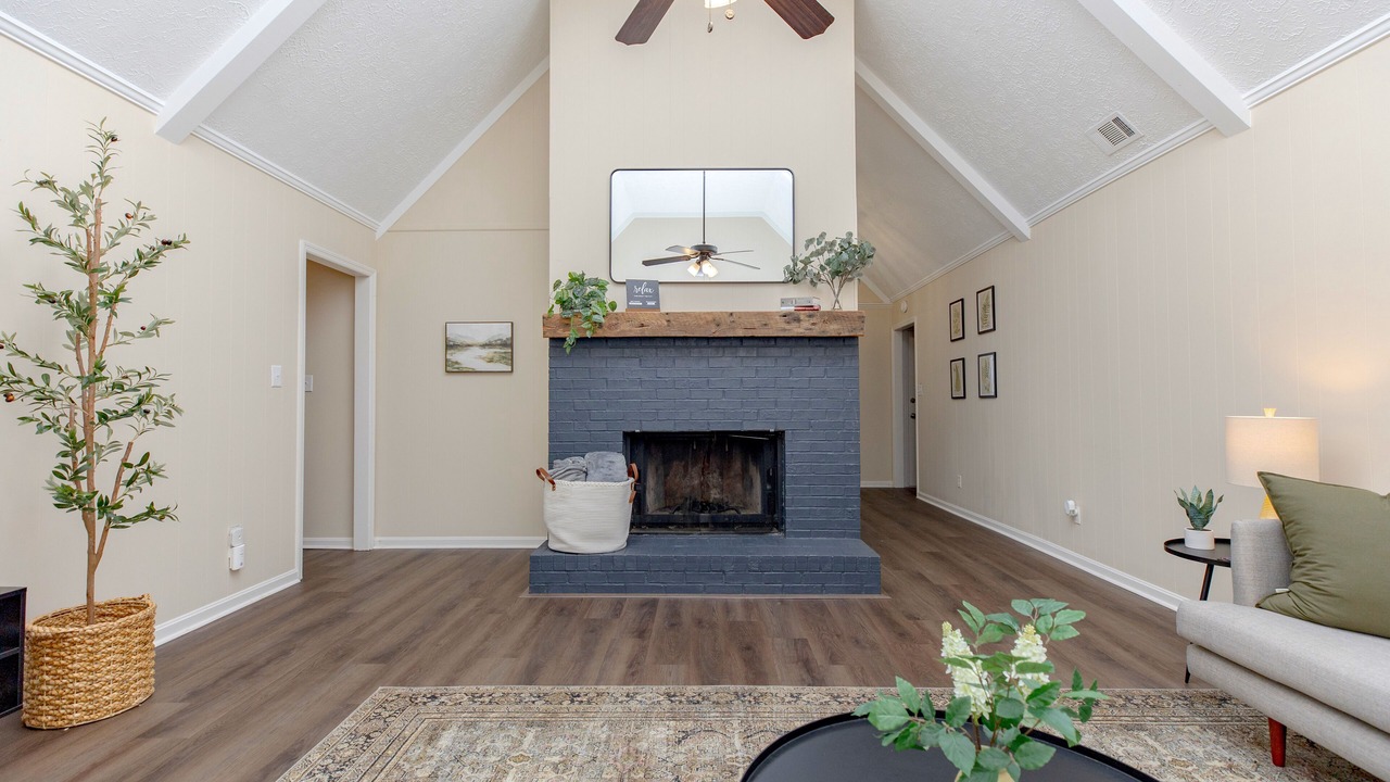 Photo of Bedroom in Perry