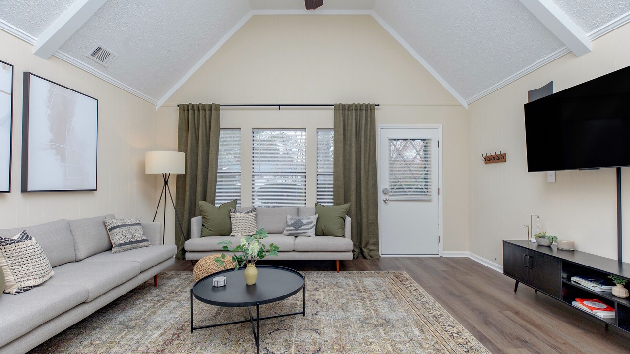 Photo of Bedroom in Perry