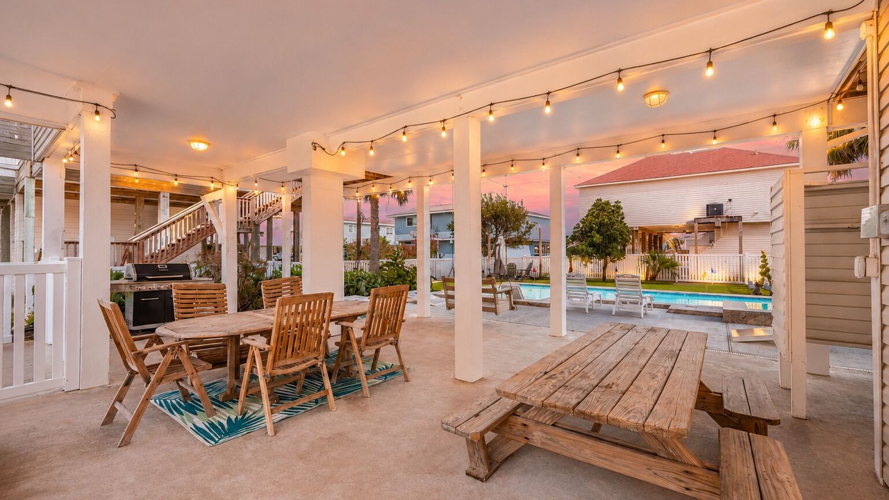 Photo of Outdoor in Pirates Beach