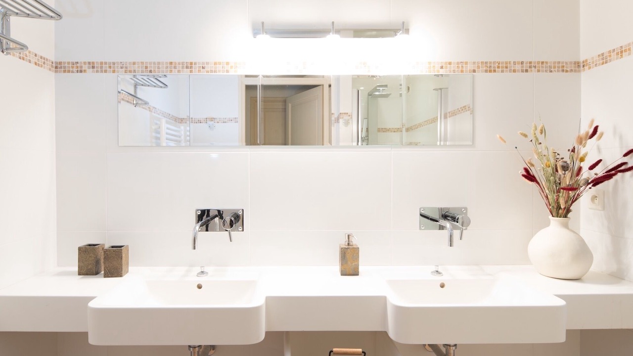 Photo of Bathroom in Malansac