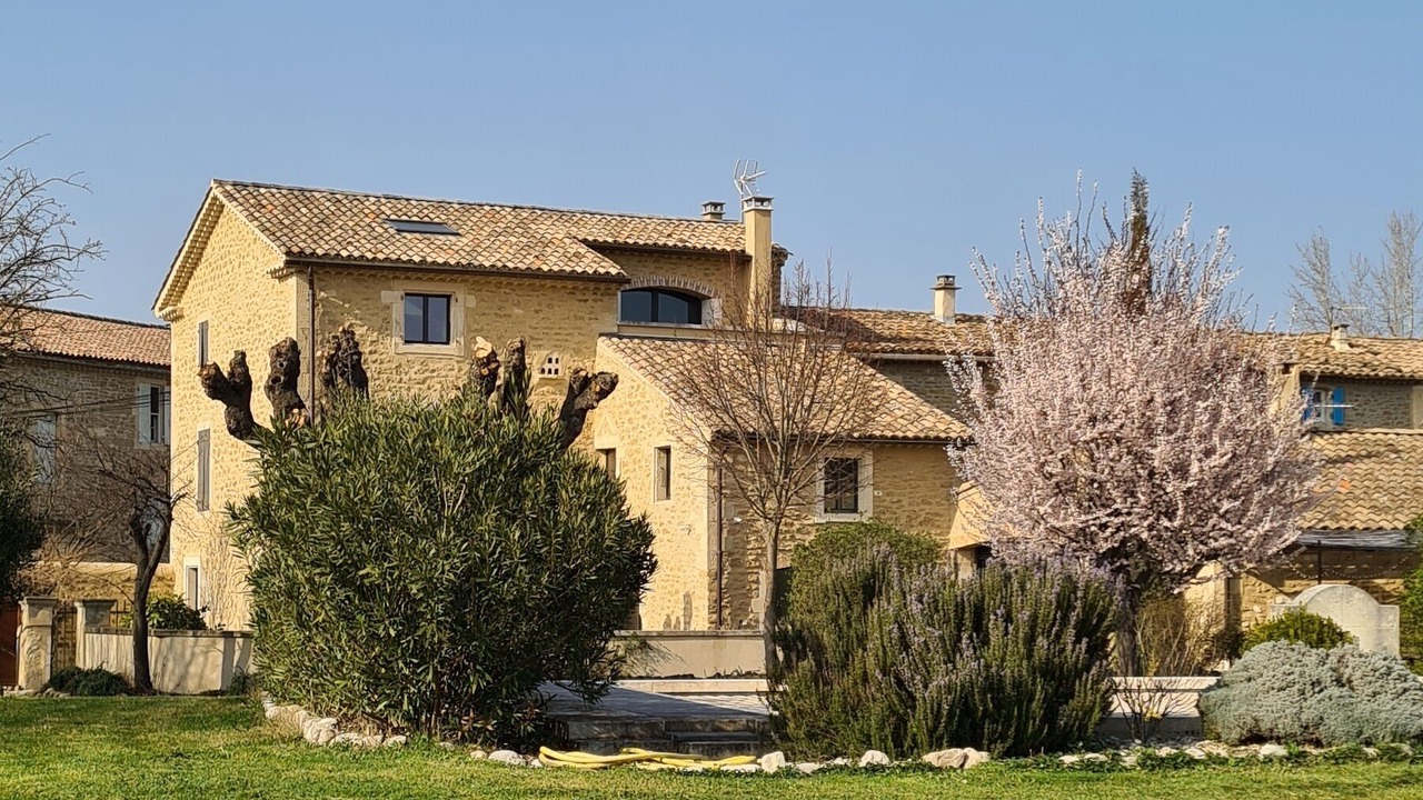 Photo of Outdoor in Grillon