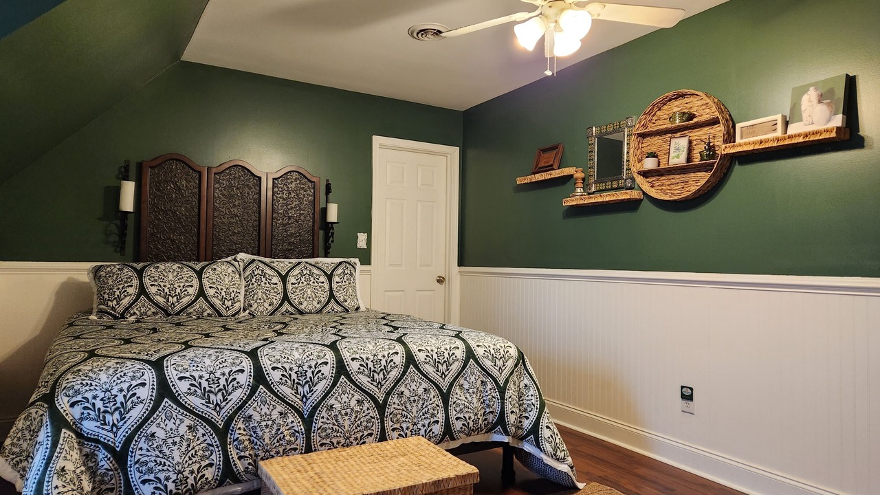 Photo of Others in Pinnacle