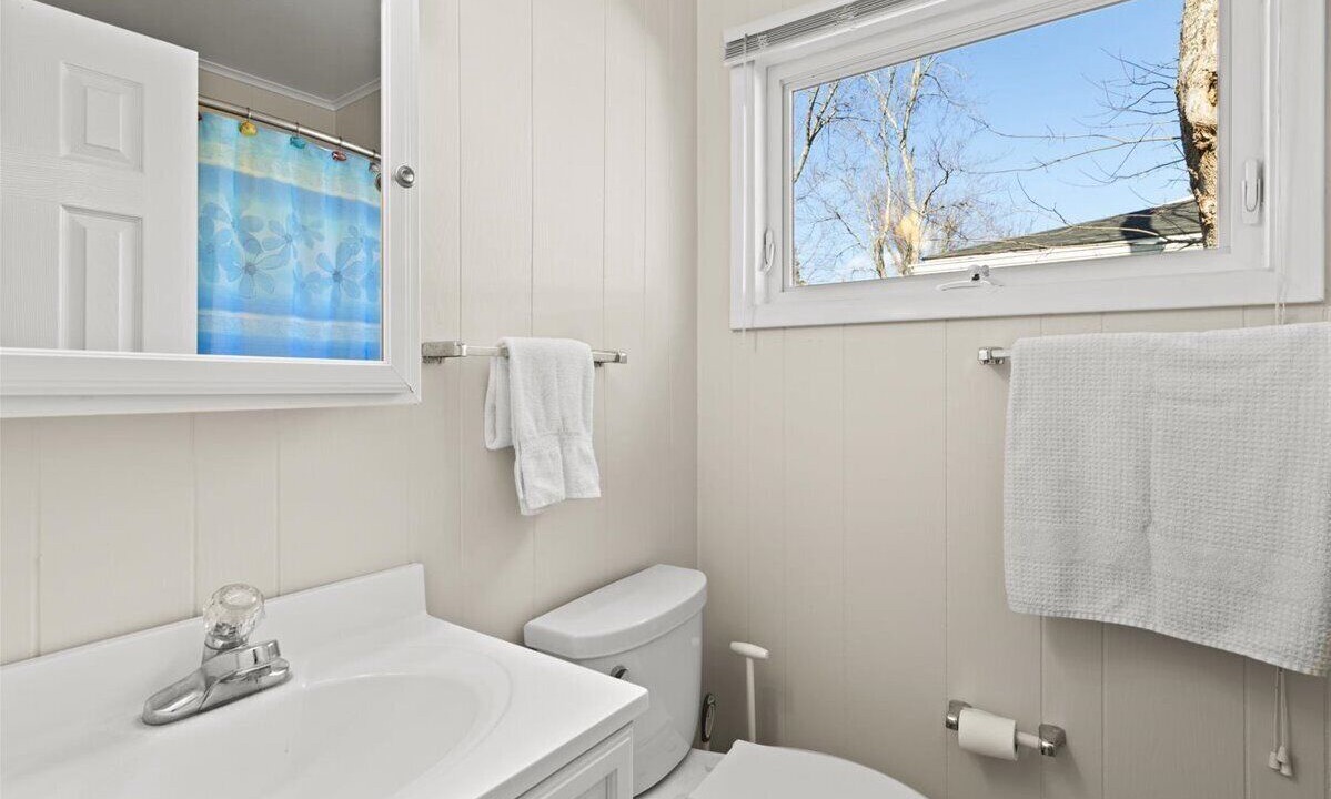 Photo of Bathroom in Bethany Beach