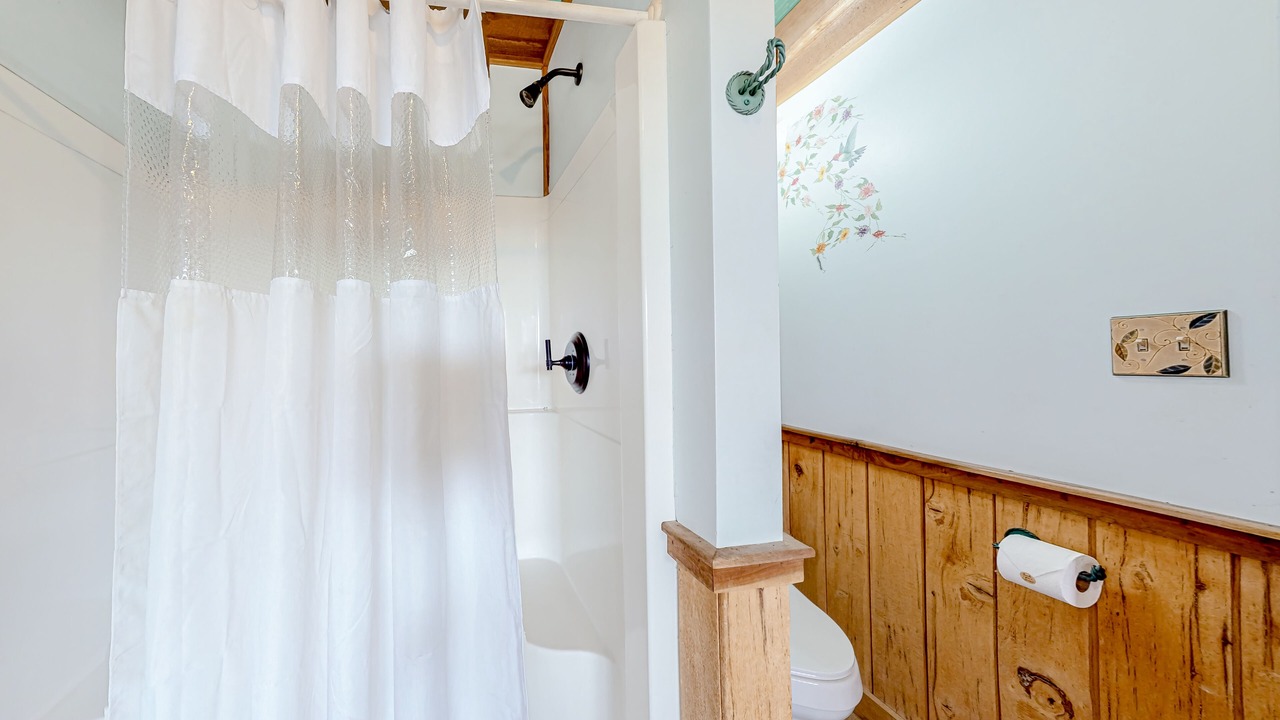 Photo of Bathroom in Fairview