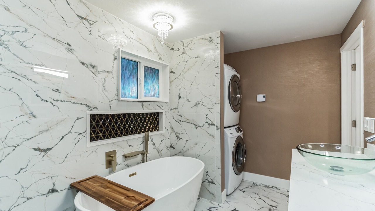 Photo of Bathroom in Des Moines