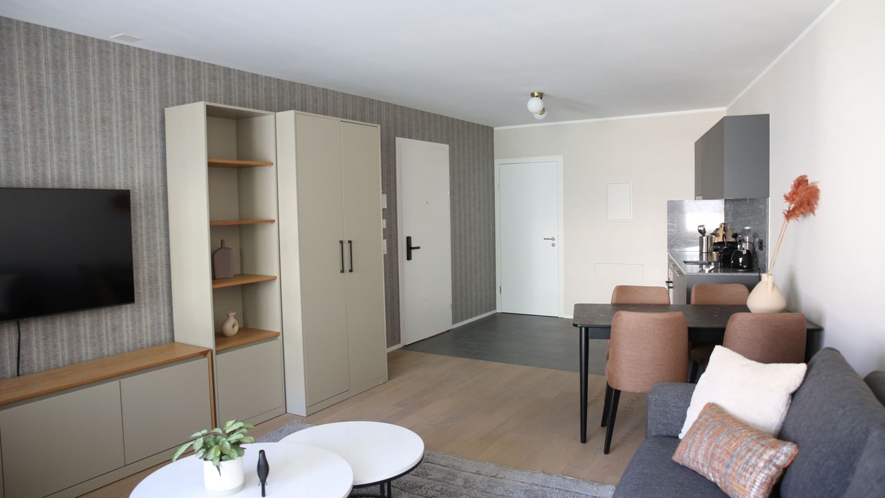 Photo of Livingroom in Center