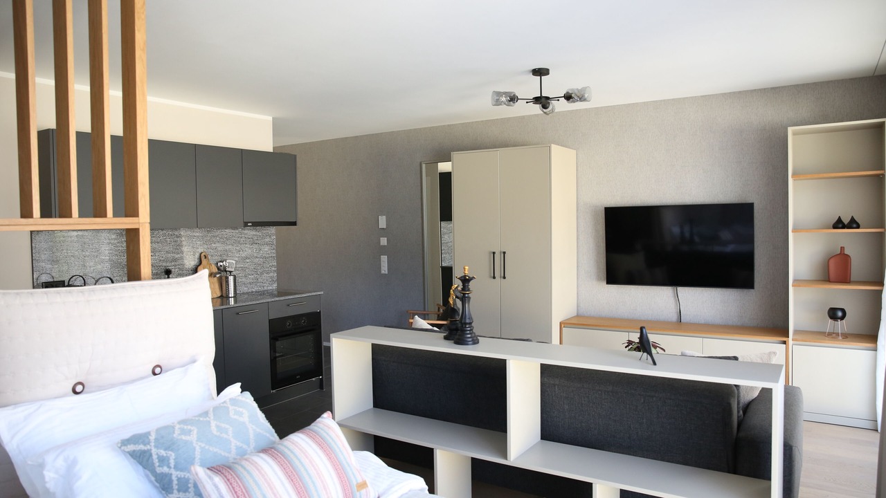 Photo of Bedroom in Center