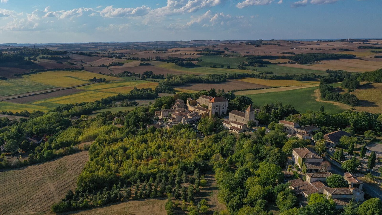 Photo of Others in Gramont