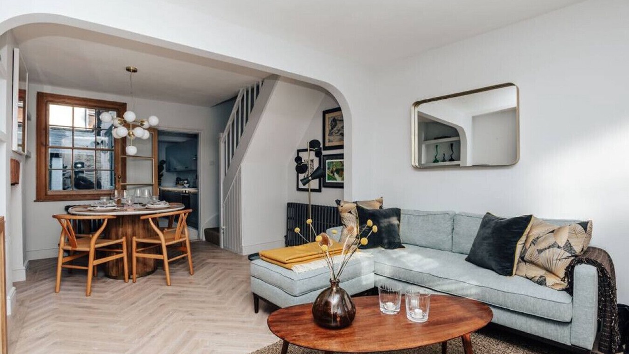 Photo of Livingroom in Henley-on-Thames