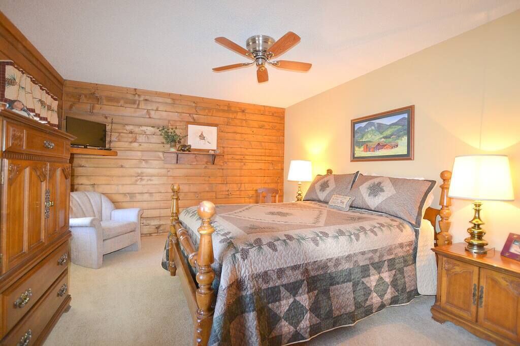 Photo of Bedroom in Carriage Hills