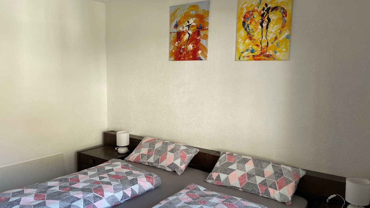 Photo of Bedroom in Taesch