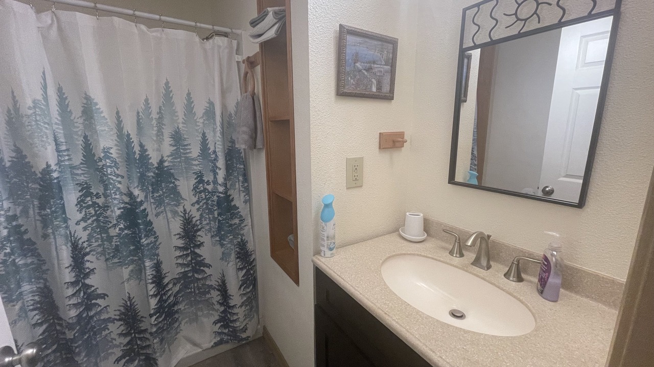 Photo of Bathroom in Crescent City