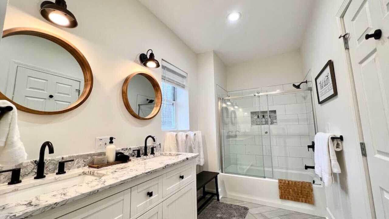 Photo of Bathroom in Cicero
