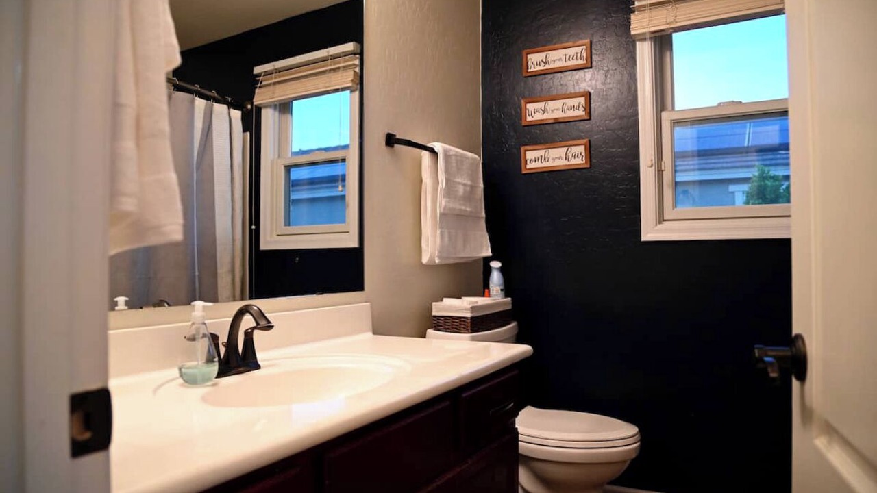 Photo of Bathroom in Surprise Farms