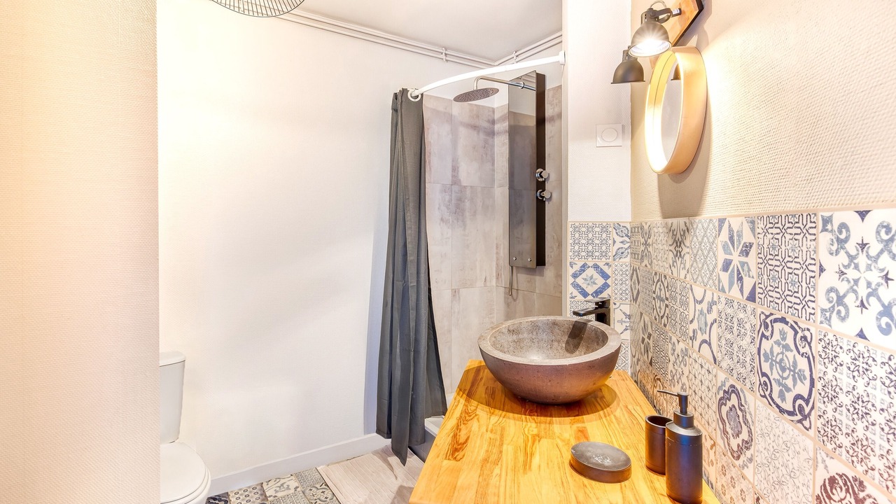 Photo of Bathroom in Madeleine - Saint-Leonard