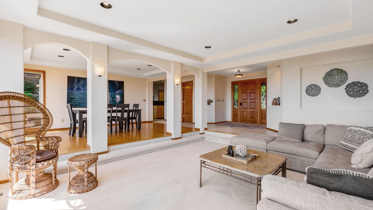 Photo of Livingroom in Oak Harbor