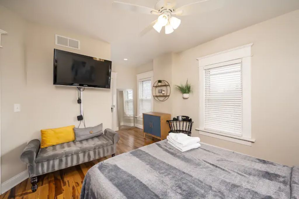 Photo of Bedroom in Victorian Village