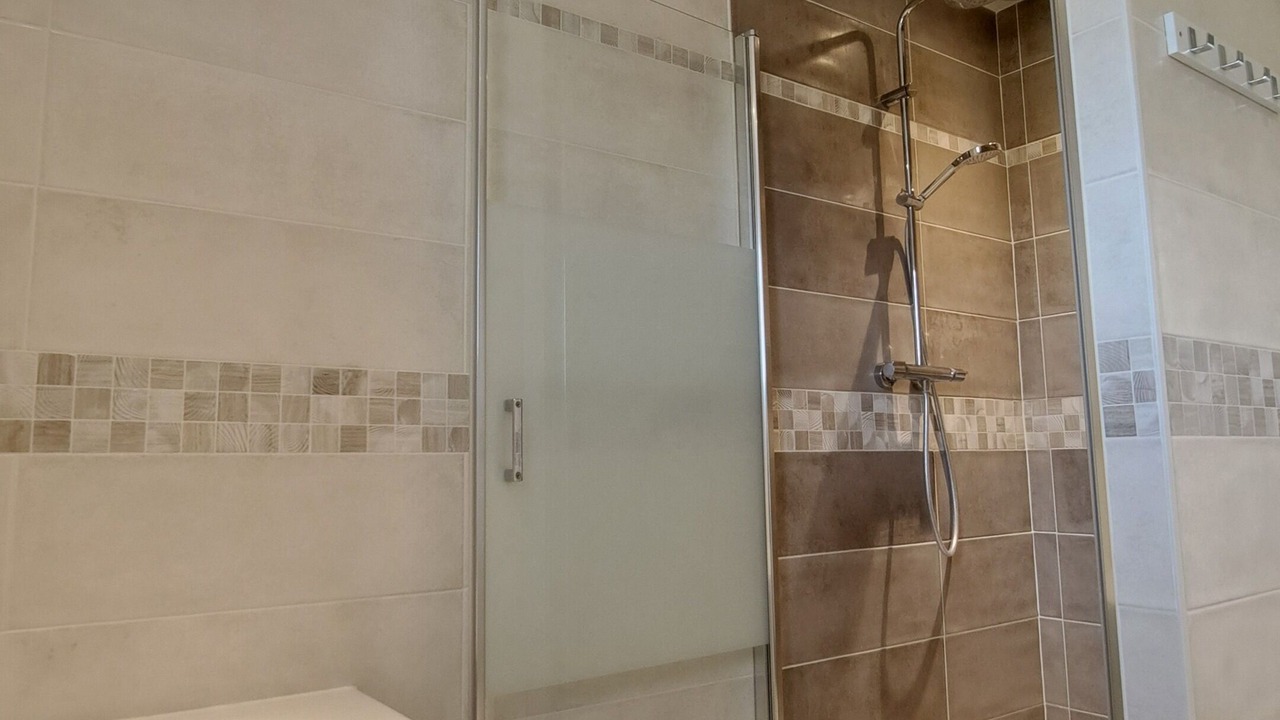 Photo of Bathroom in Azay-le-Rideau
