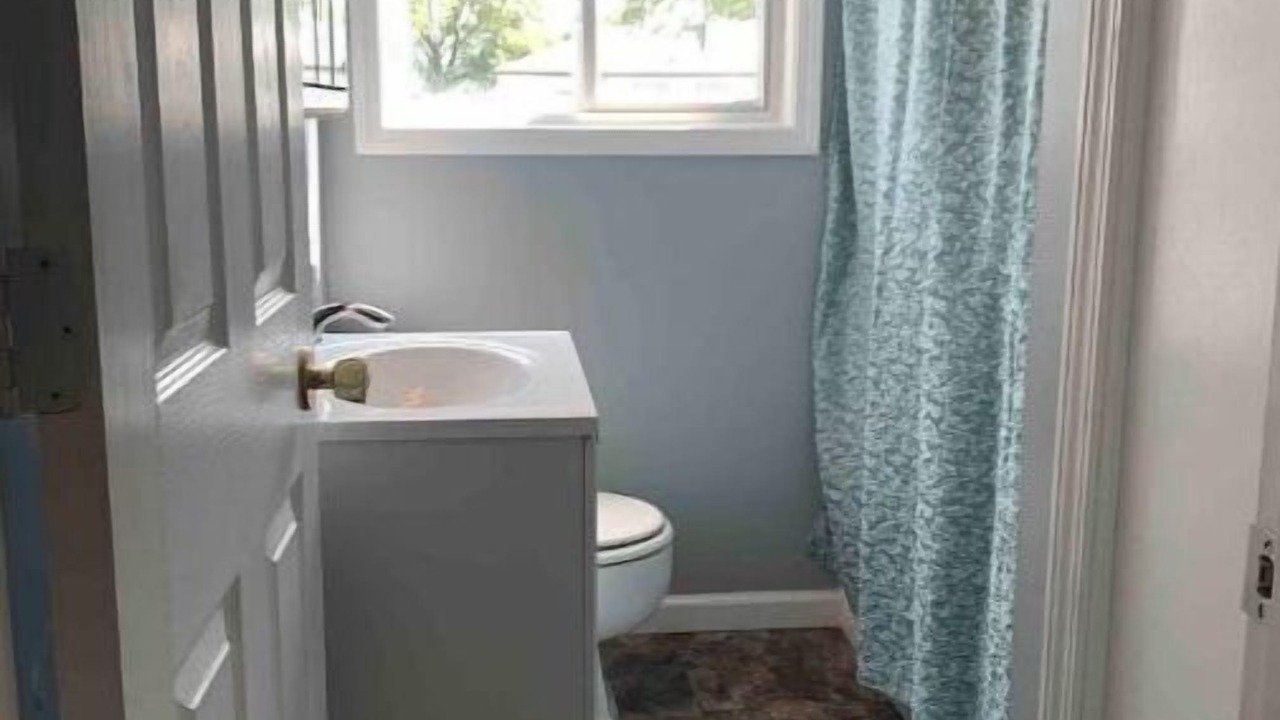 Photo of Bathroom in Grand Island