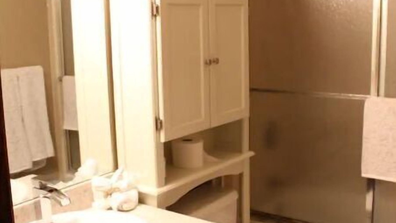 Photo of Bathroom in Grand Island
