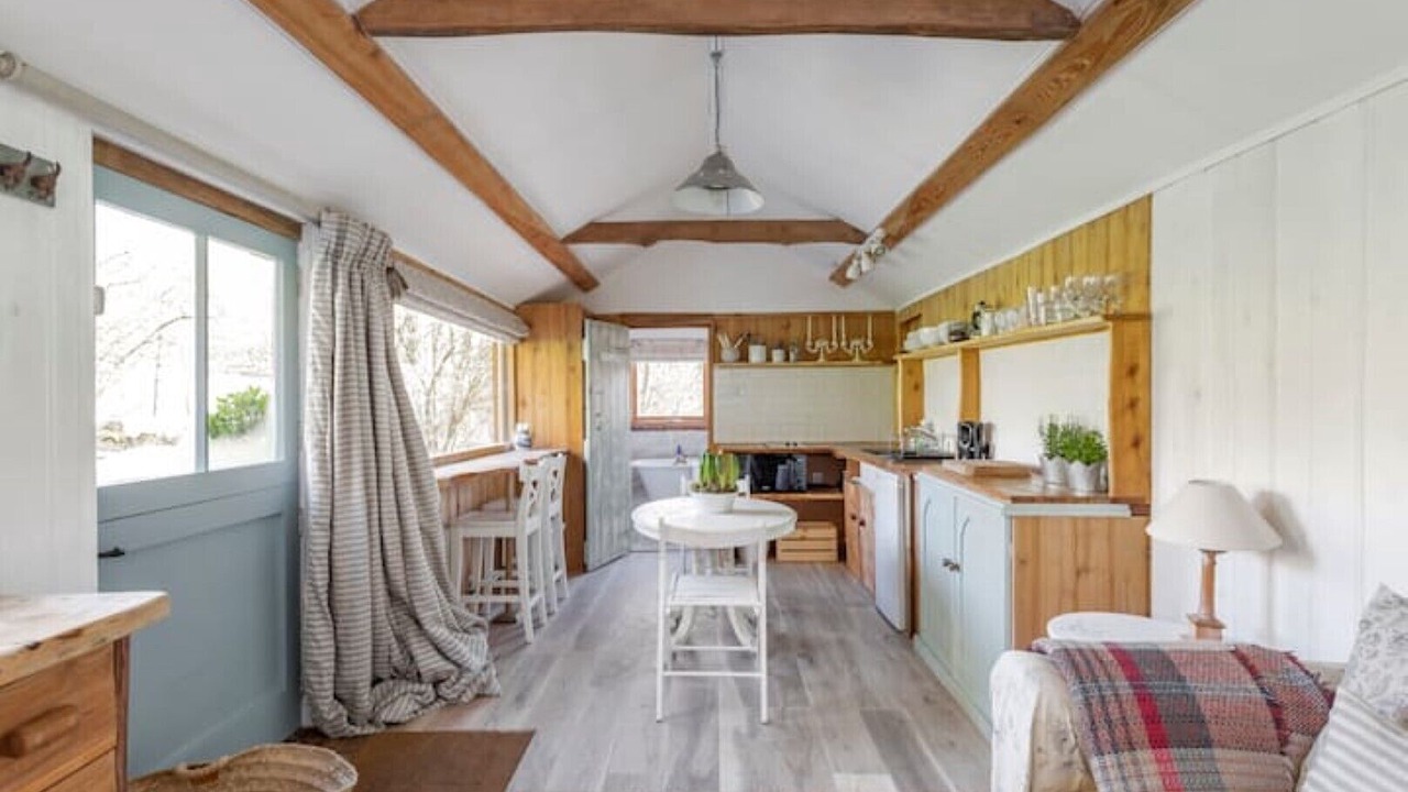 Photo of Livingroom in Bath