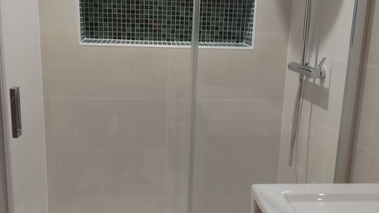 Photo of Bathroom in Lliber